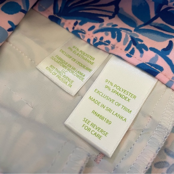 Lilly Pulitzer Reid 9” shorts - high tide 🐚 - Picture 9 of 11